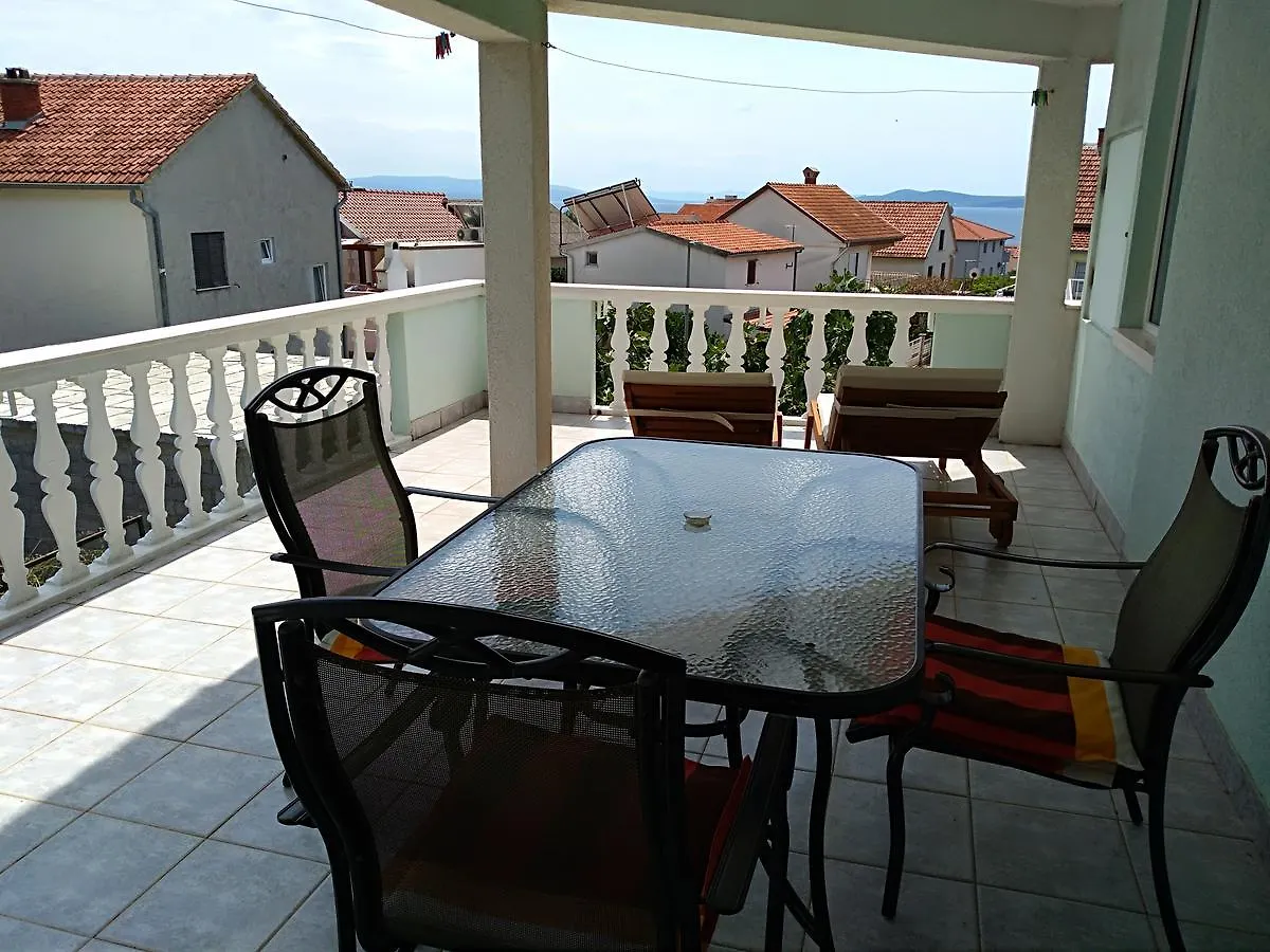 Apartments Otok Trogir