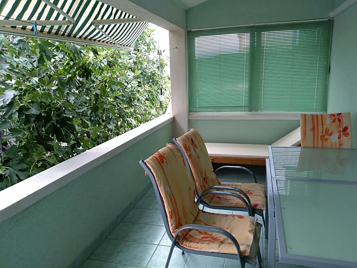 Apartments Otok Trogir Croatia